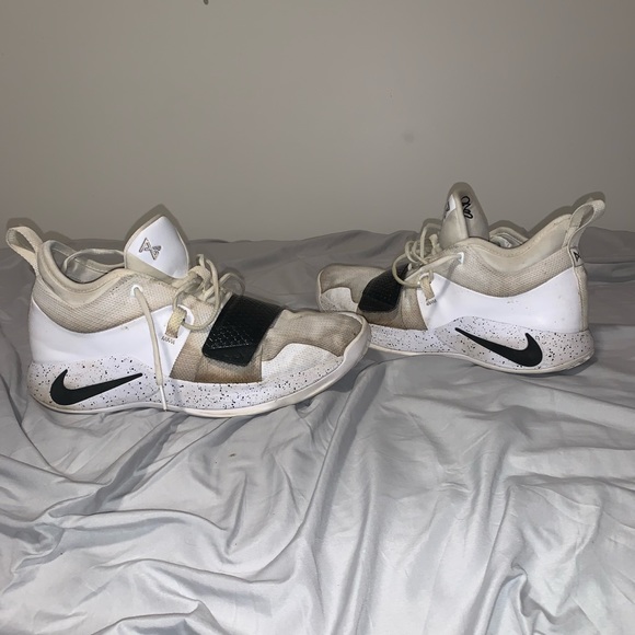 Nike PG 2.5 ‘White Black’ (used) - Picture 2 of 3